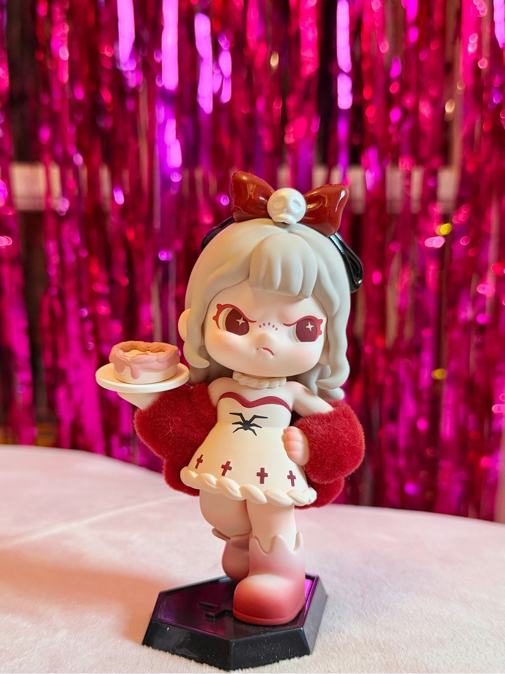 DORA An Ideal World Blind Box-Overeating